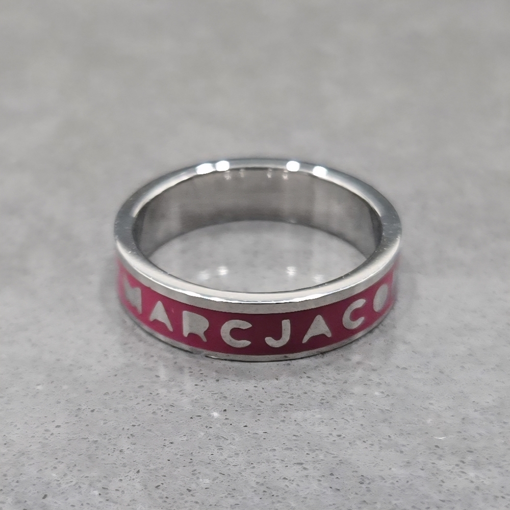 Marc by Marc Jacobs Womens Dreamy Logo Fuchsia/Silver Enamel Ring, Size 5 Y2K